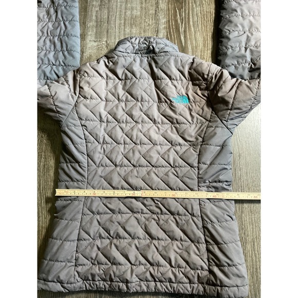 The North Face Women's Gray Quilted Full Zip Jacket M/M Teal Accents - Picture 7 of 8